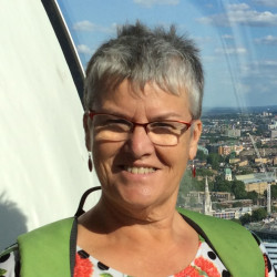 Linda Keesing Styles profile