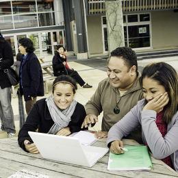 Teacher students outdoor2